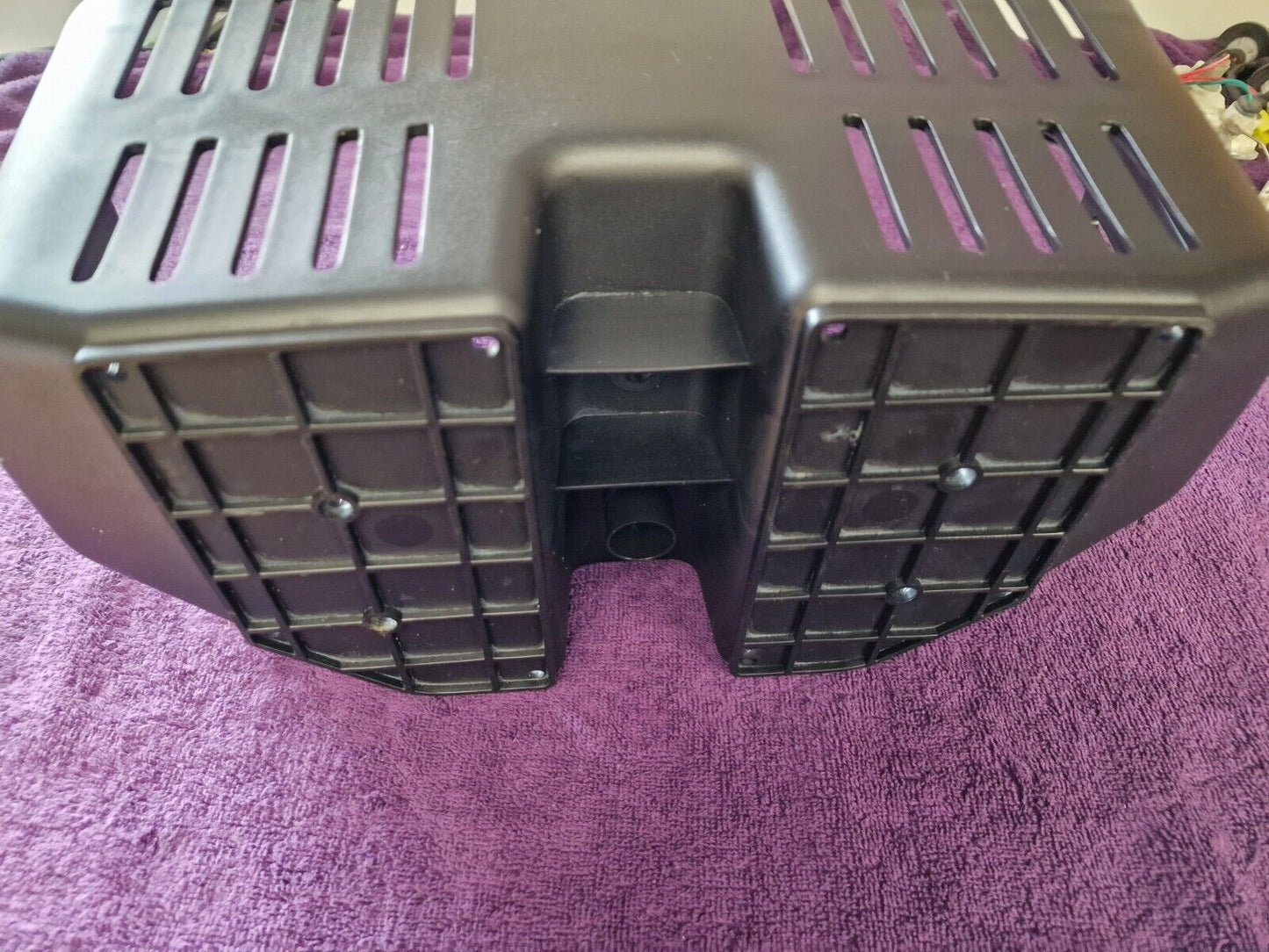 Roma Reno Elite Powerchair R325 Basket      L2B13