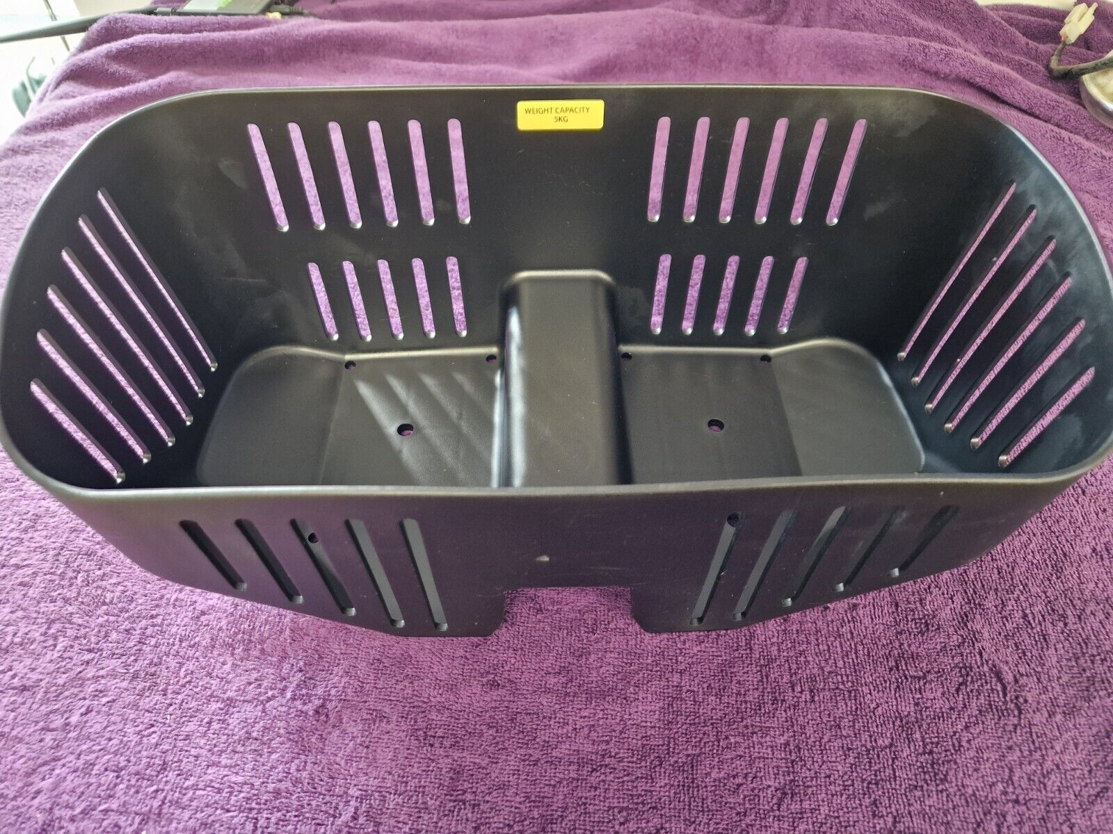 Roma Reno Elite Powerchair R325 Basket      L2B13