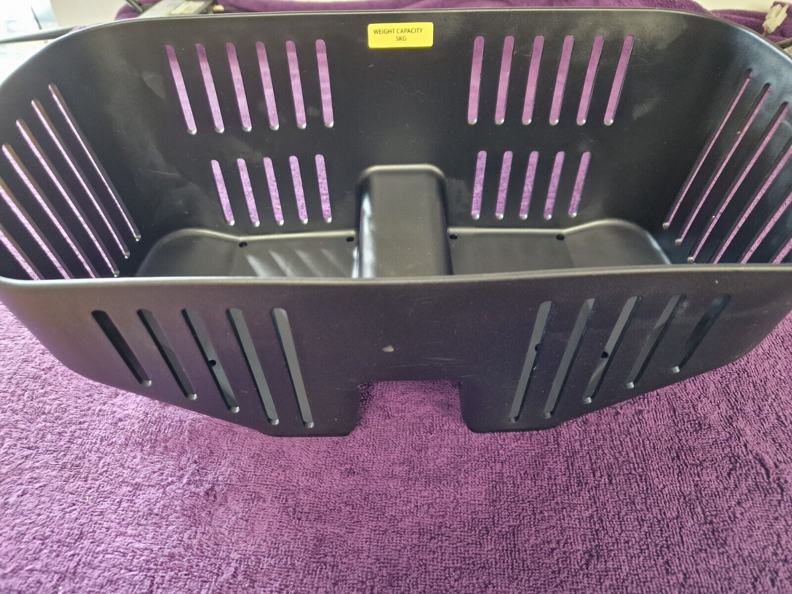 Roma Reno Elite Powerchair R325 Basket      L2B13