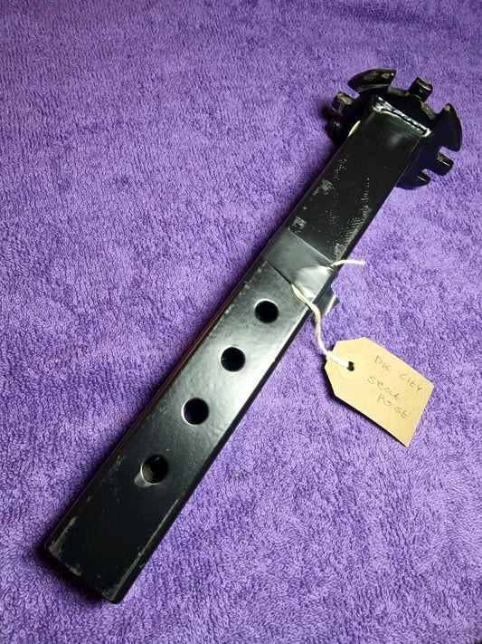 DK City Mobility Scooter Main Seat Post    STO5