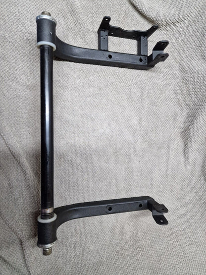 Drive Heartway Aviator Rear Subframe Arms And Bushes
