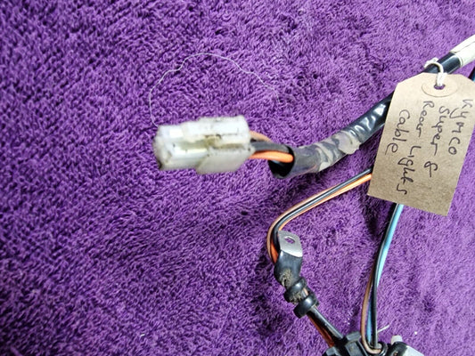 Kymco Super 8 And Midi Rear Light Connector Cable     ST99