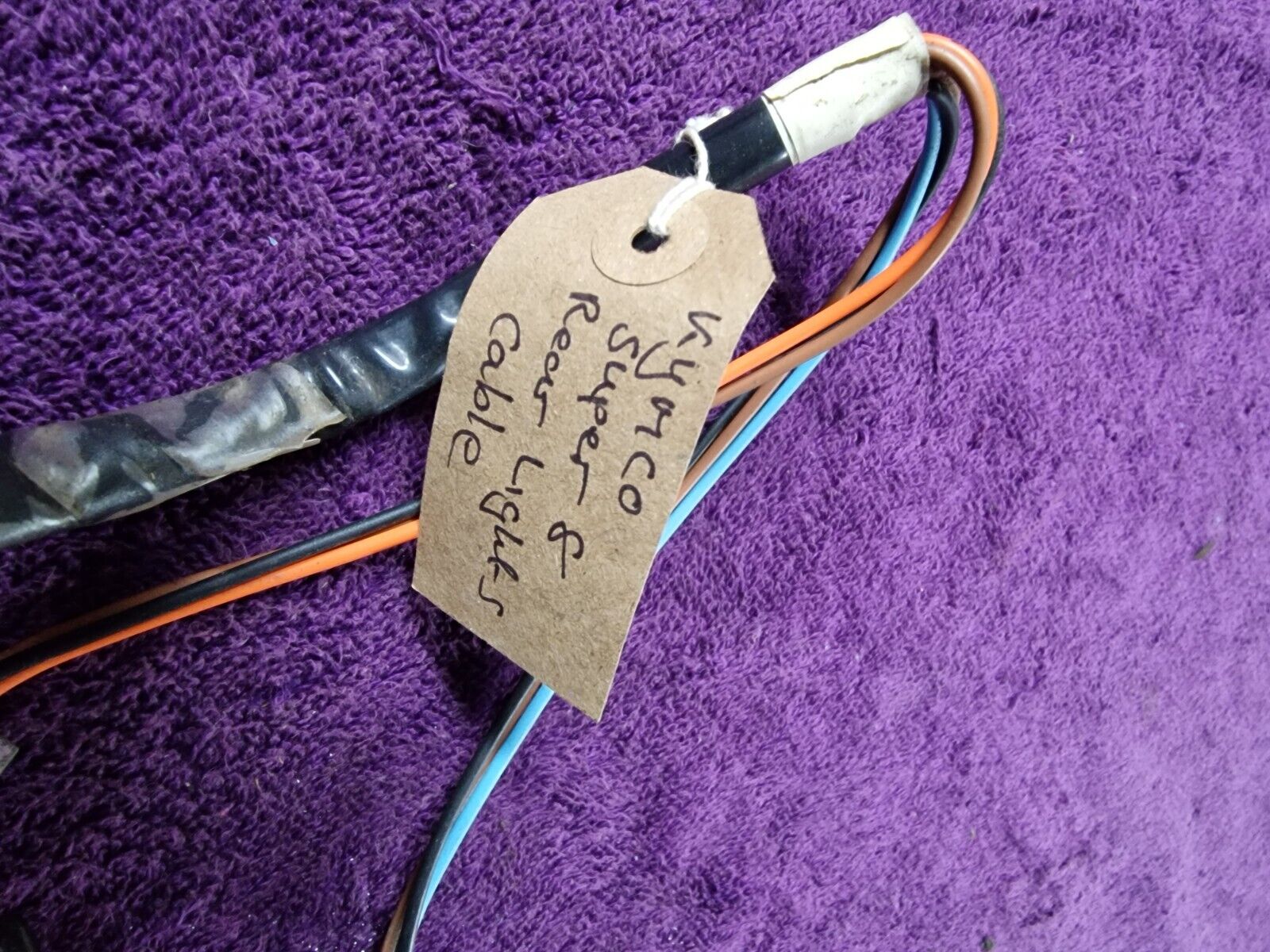 Kymco Super 8 And Midi Rear Light Connector Cable     ST99